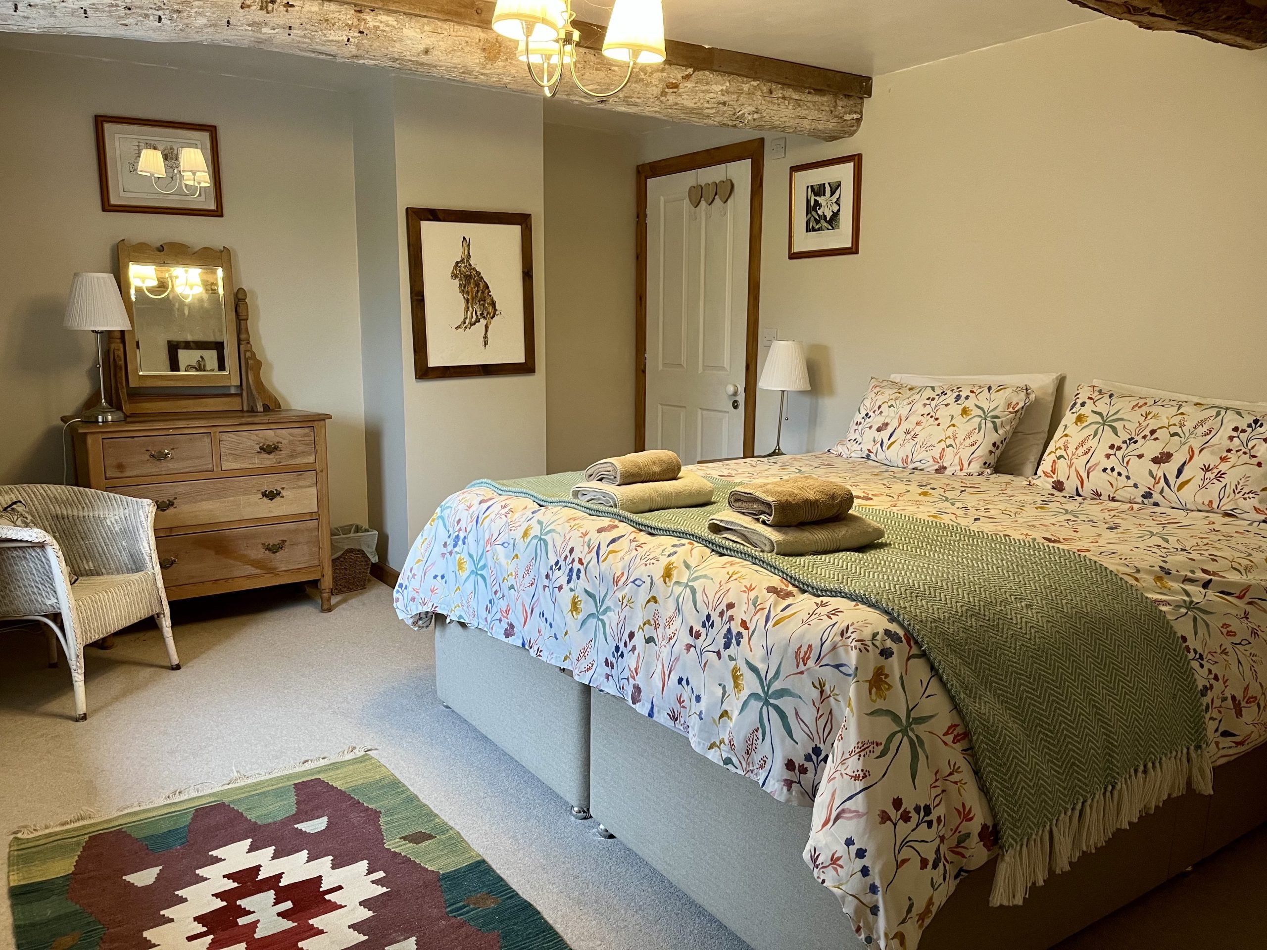 a superking room in the cottage.