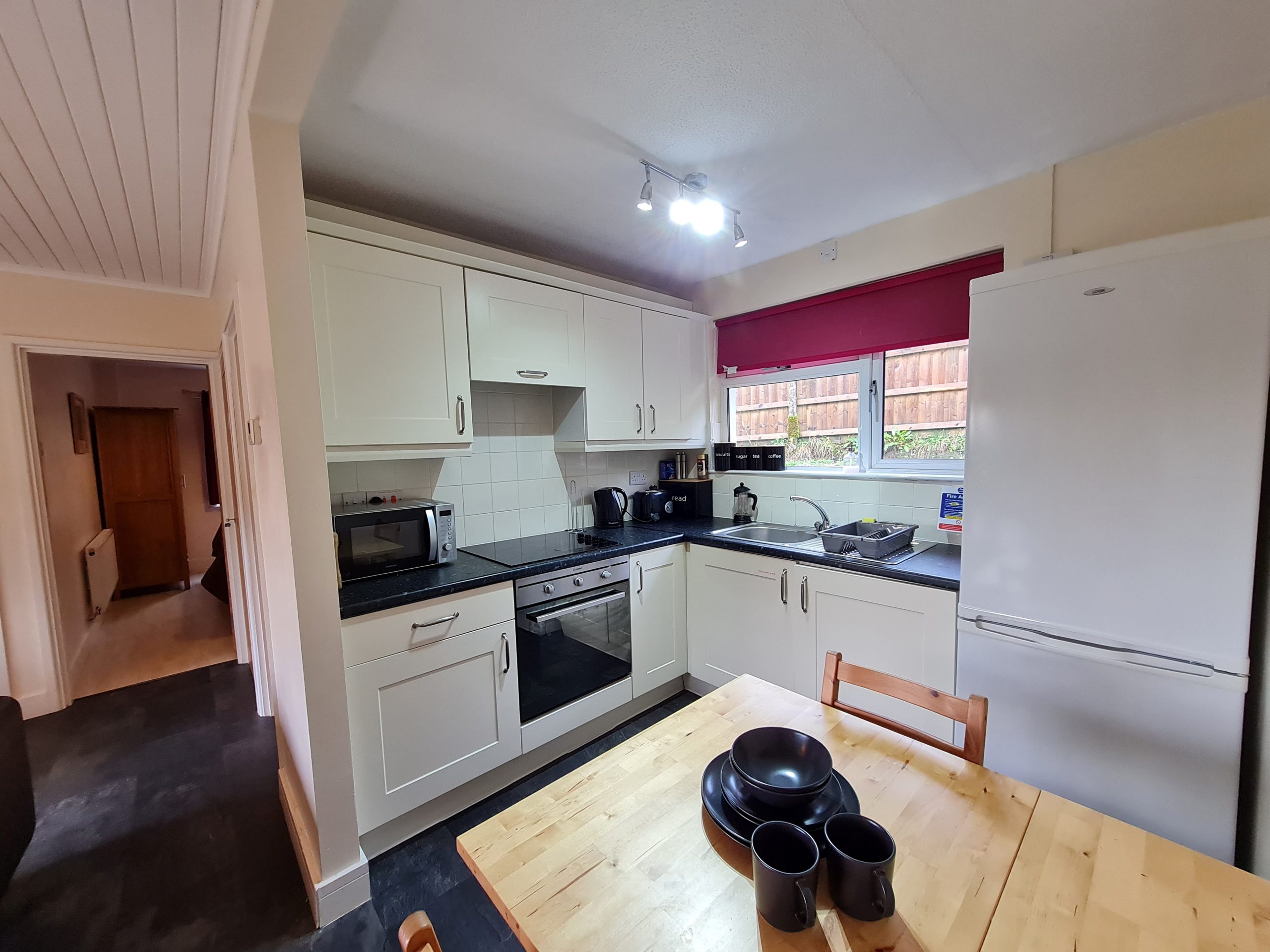 an example of a simple kitchen for teh self catering accommodation. Everything you would need in a kitchen.