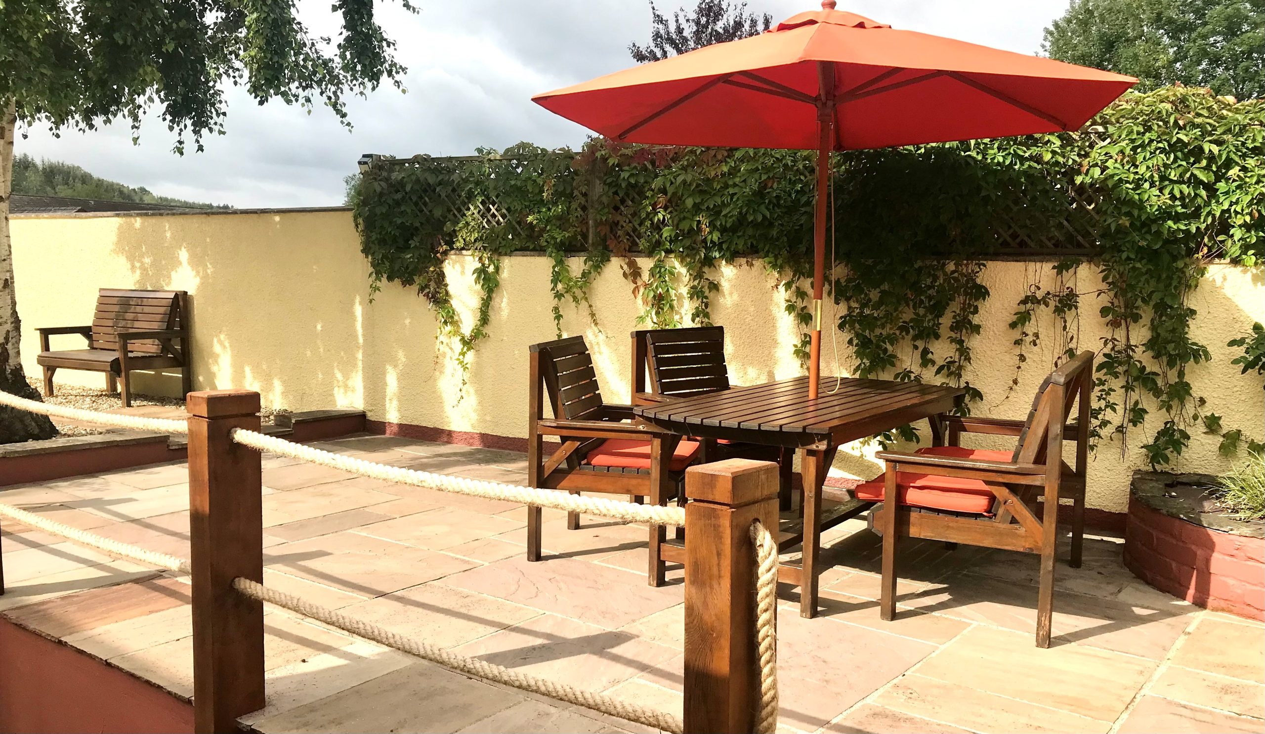 Silverbirch Cottage Exterior Seating