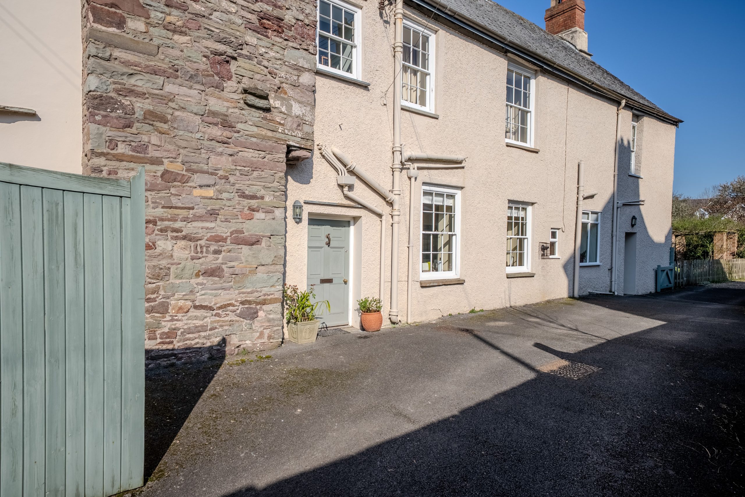townhouse accommodation Brecon Beacons