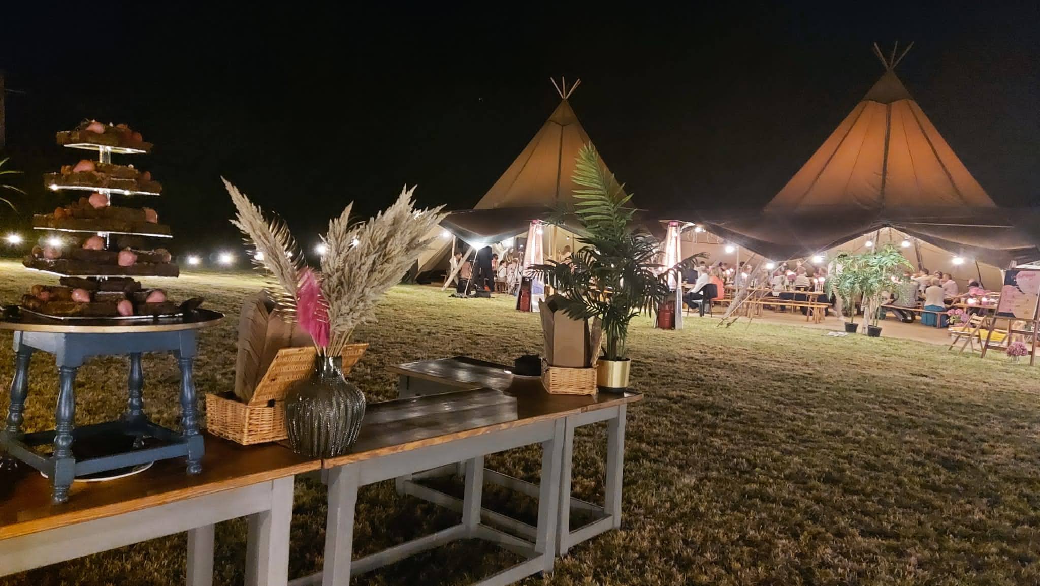 table dressed for a wedding