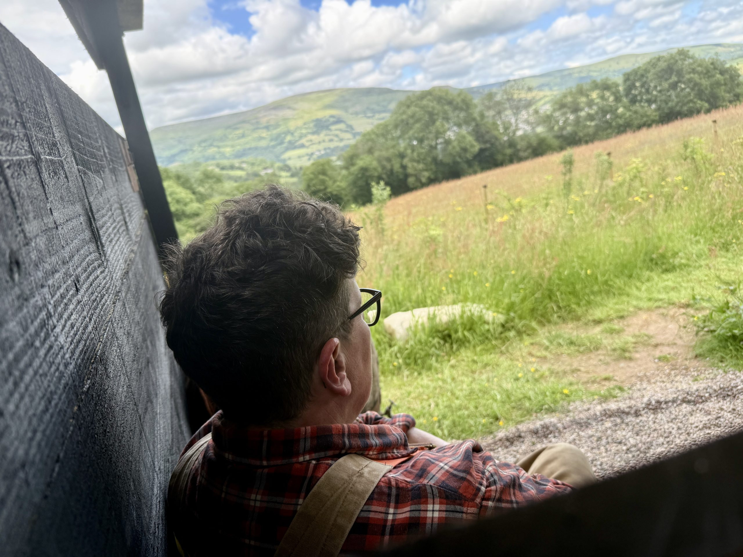 Peaceful countryside escape at Caban Tarren near Crickhowell