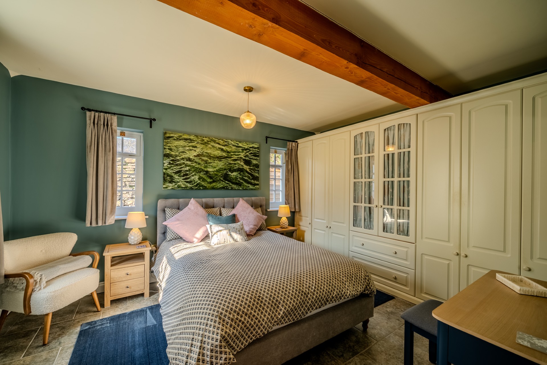 Luxury holiday accommodation in Brecon town centre