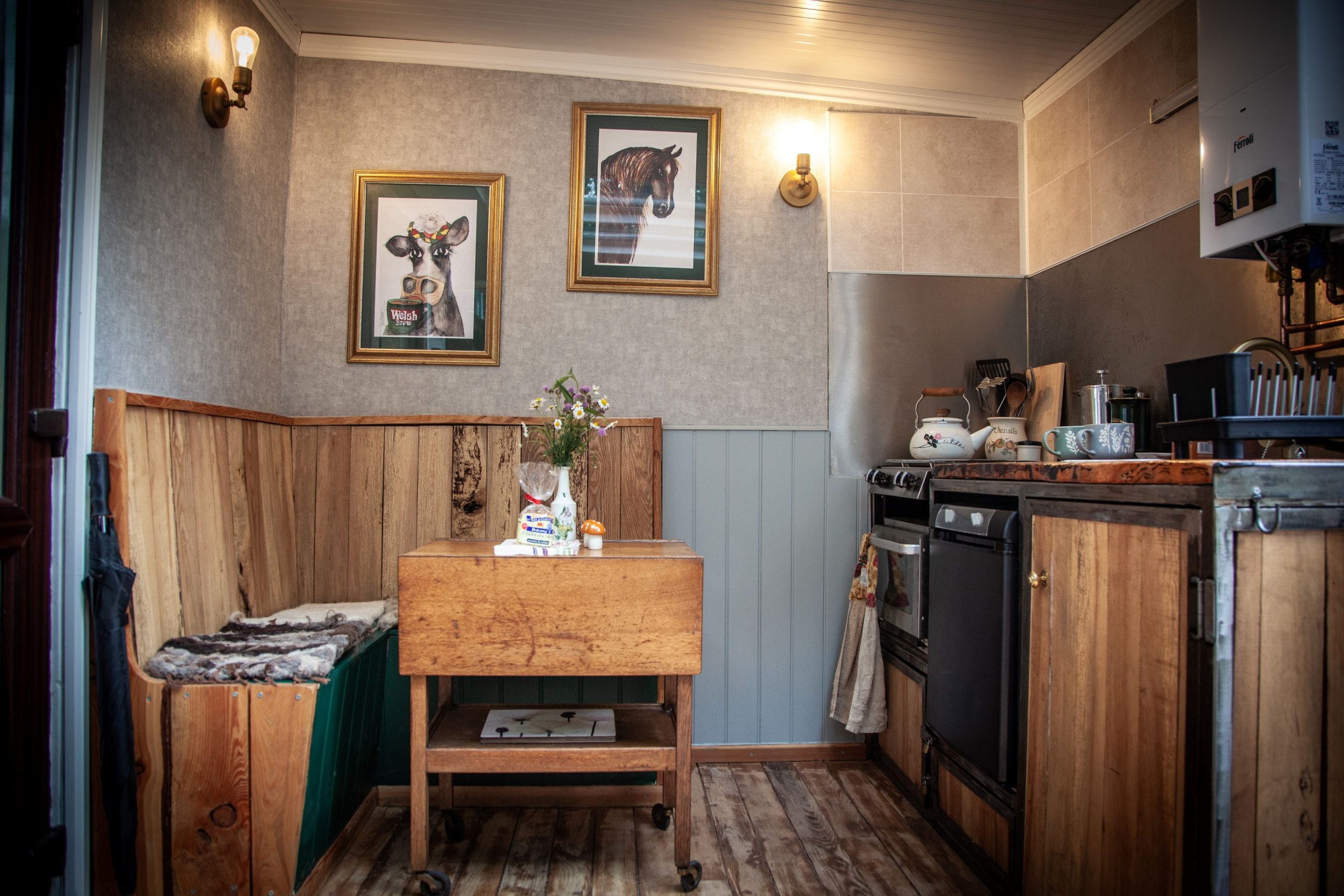 Coed Yr Henbont Cabin surrounded by ancient woodland in Bannau Brycheiniog National Park.